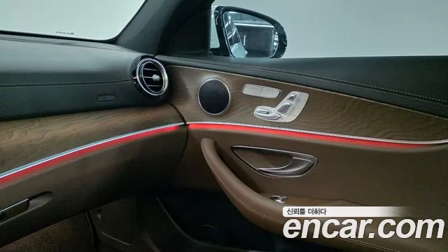 Mercedes-Benz E-Class W213 — Фото автомобиля 13