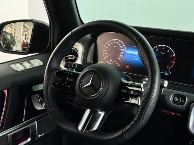 Mercedes-Benz G-Class — Фото автомобиля 5