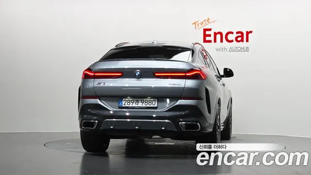 BMW X6 xDrive40i M Sport — Фото автомобиля 4