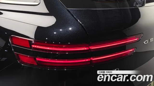 Genesis GV70 2.5T Бензин AWD — Фото автомобиля 23
