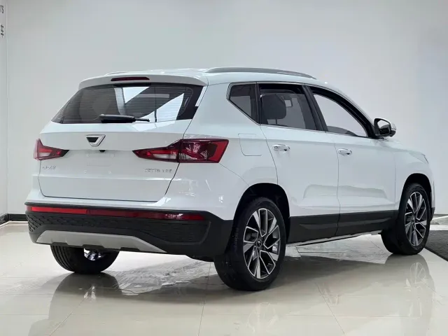 Jetta VS5 — Фото автомобиля 4