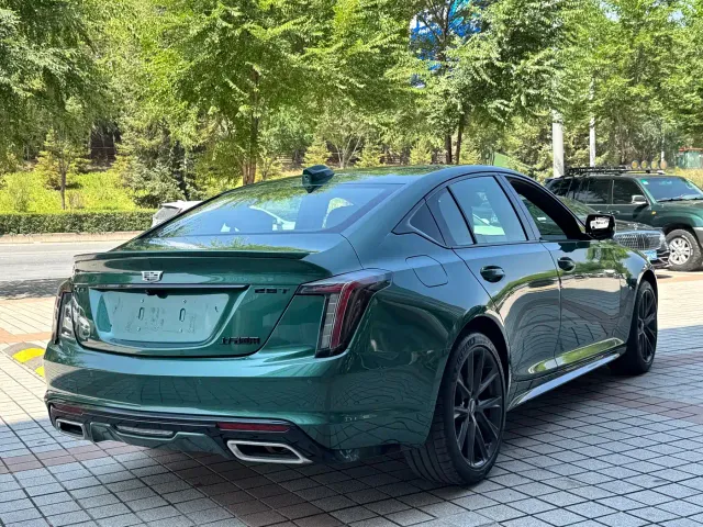 Cadillac CT5 — Фото автомобиля 16