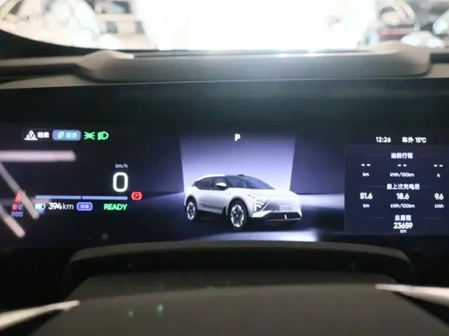 HiPhi Y — Фото автомобиля 7