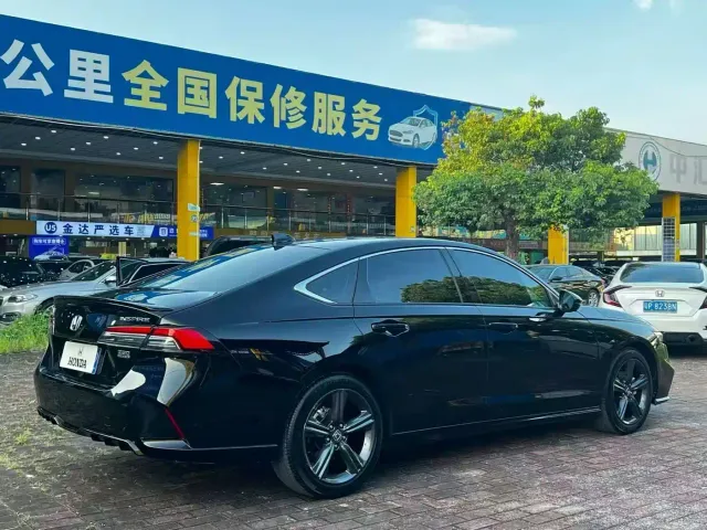 Honda Inspire — Фото автомобиля 7
