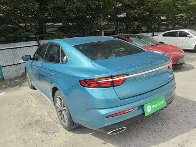Geely Xingrui — Фото автомобиля 4