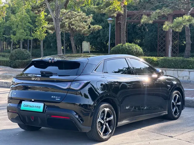 BYD Seal 06 GT — Фото автомобиля 8