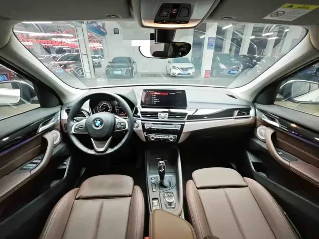 BMW X1 — Фото автомобиля 4