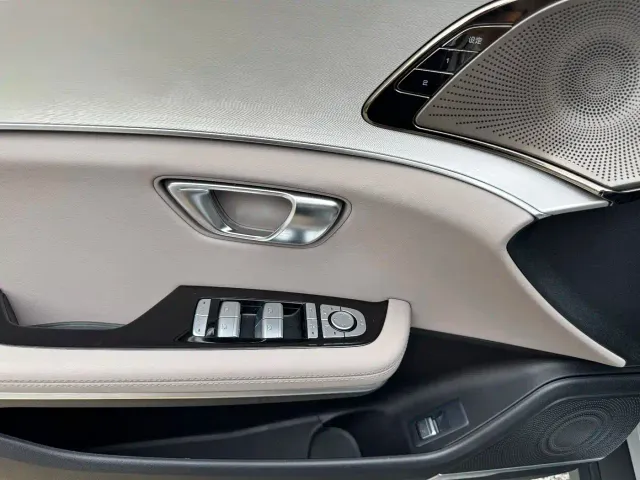 BYD Han 2025 DM-i Smart Drive Edition 125KM Elite — Фото автомобиля 17