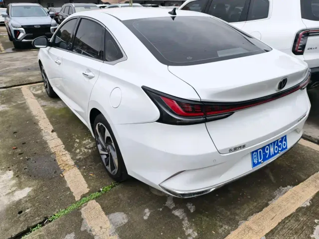 Changan Raeton Plus — Фото автомобиля 15