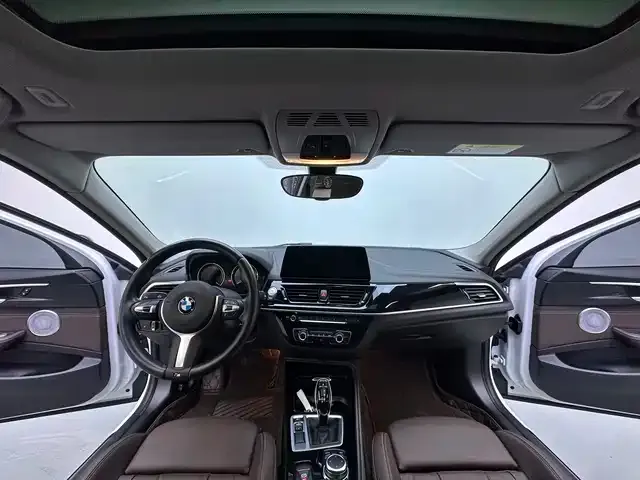 BMW 1 Series — Фото автомобиля 8