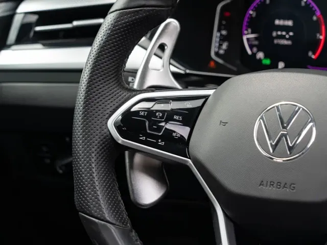 Volkswagen CC — Фото автомобиля 24