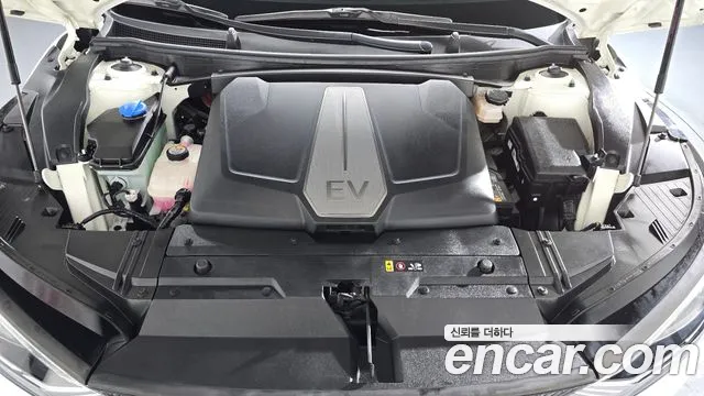 Kia EV6 — Фото автомобиля 6