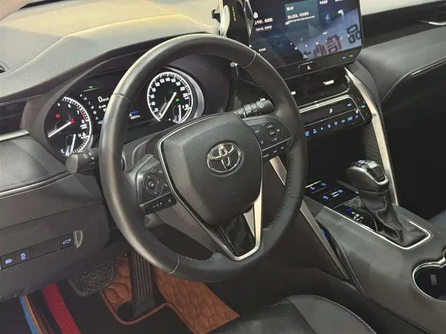 Toyota Venza — Фото автомобиля 15