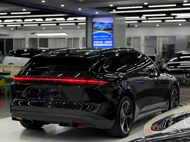 Nio ET5 Touring — Фото автомобиля 5