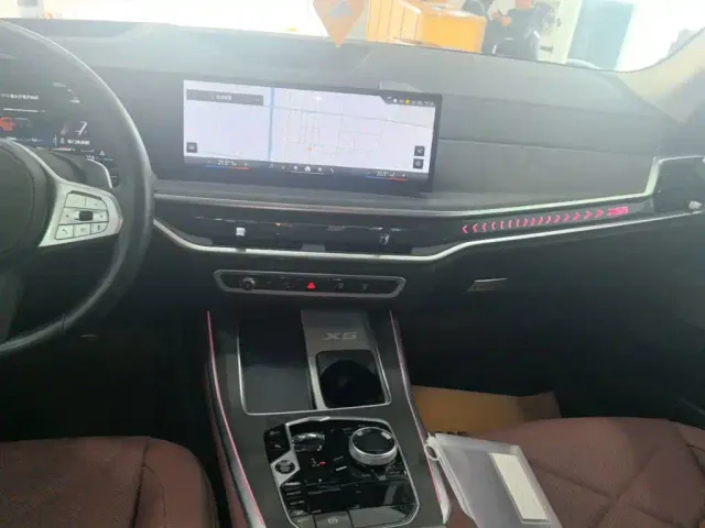 BMW X5 — Фото автомобиля 12