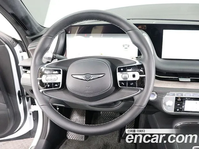 Genesis G90 Бензин 3.5 турбо AWD — Фото автомобиля 14