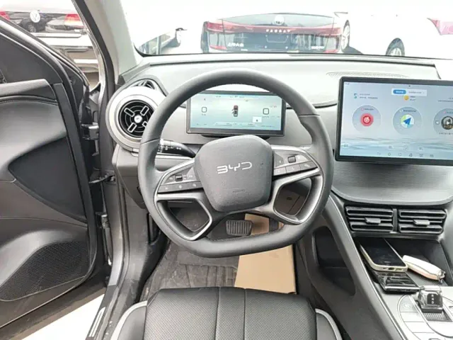 BYD Seal 05 DM-i — Фото автомобиля 10