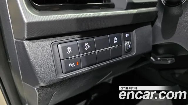 KG_Mobility_Ssangyong Rexton Новый Rexton Sport Khan Дизель 2.2 4WD — Фото автомобиля 12