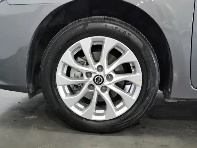Nissan Sylphy — Фото автомобиля 17