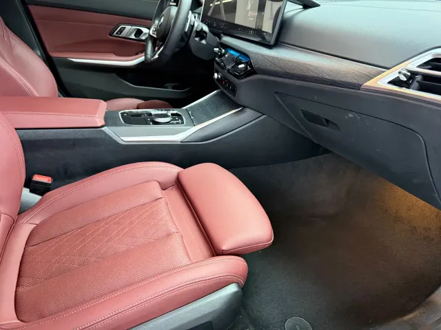 BMW 3 Series — Фото автомобиля 17