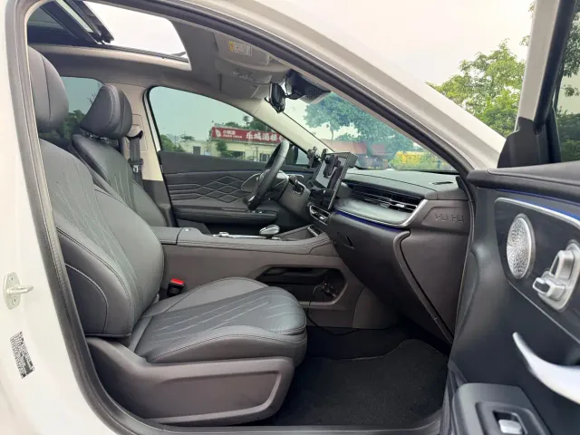 Chery Arrizo 8 PRO — Фото автомобиля 14