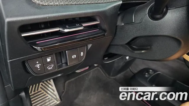 Kia EV6 — Фото автомобиля 30