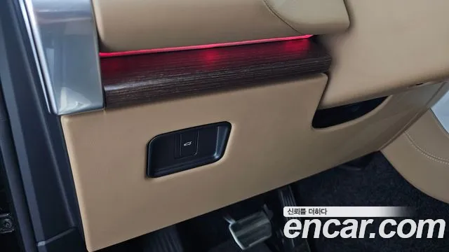 Land Rover Range Rover — Фото автомобиля 21