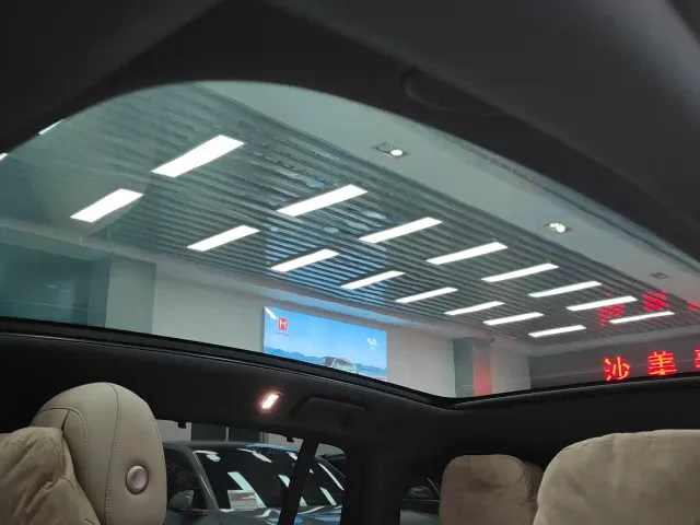 Li Auto i6 — Фото автомобиля 7