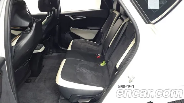 Kia EV6 — Фото автомобиля 11