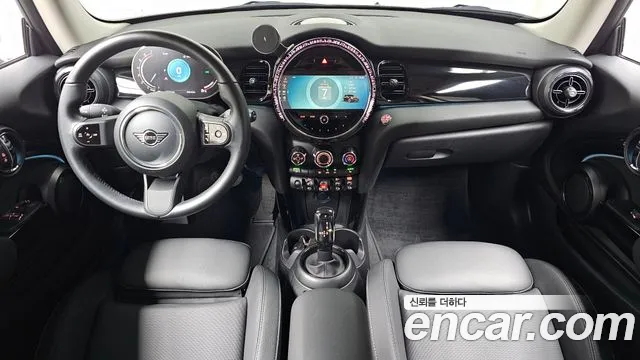 Mini Cooper Cooper Classic — Фото автомобиля 7