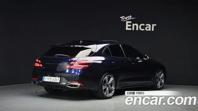 Genesis G70 — Фото автомобиля 2