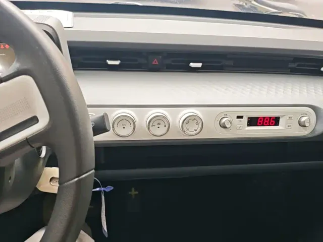 Wuling Hongguang Mini EV — Фото автомобиля 12