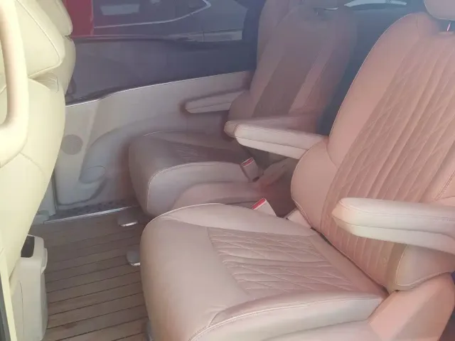 Buick Buick GL8 2023 Land Business Class 652T Luxury — Фото автомобиля 5