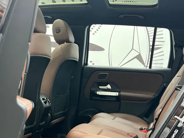 Mercedes-Benz EQB — Фото автомобиля 9