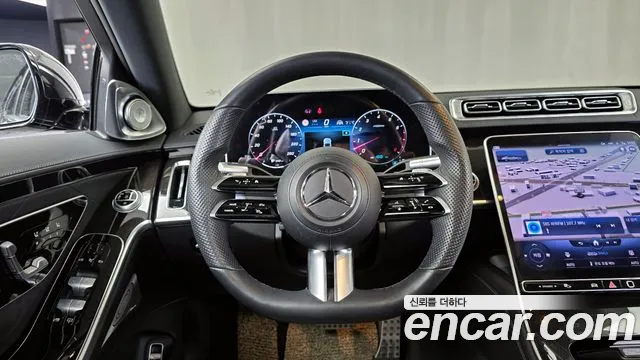 Mercedes-Benz S-Class — Фото автомобиля 13