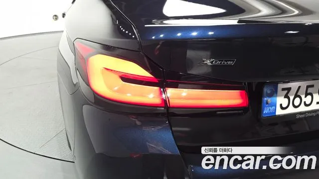 BMW 5-Series 5 серия (G30) 530i xDrive M Sport — Фото автомобиля 23