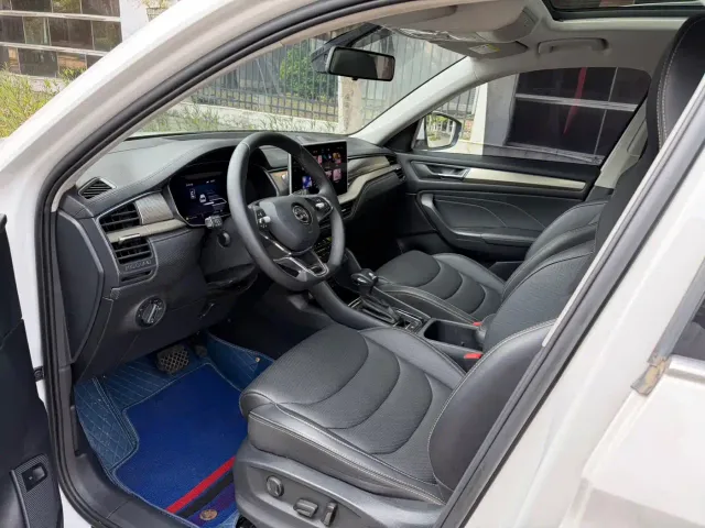 Skoda Kodiaq — Фото автомобиля 4