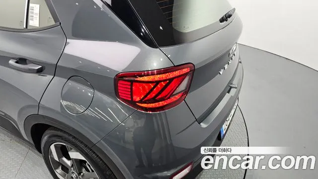 Hyundai Venue Venue 1.6 Premium — Фото автомобиля 23