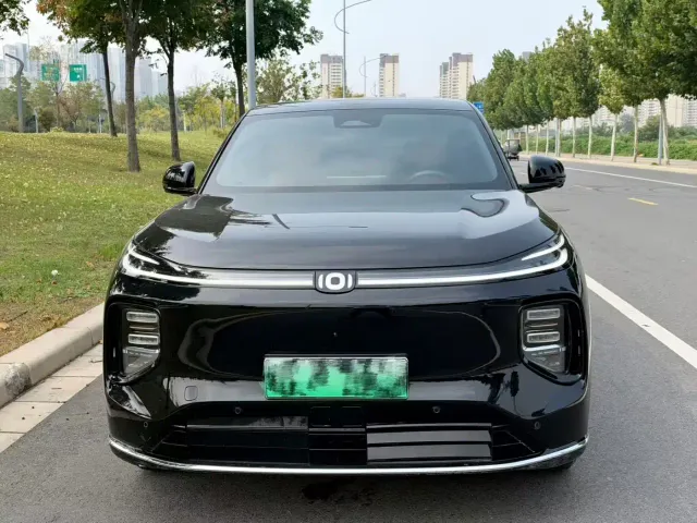Changan Qiyuan Q07 — Фото автомобиля 2