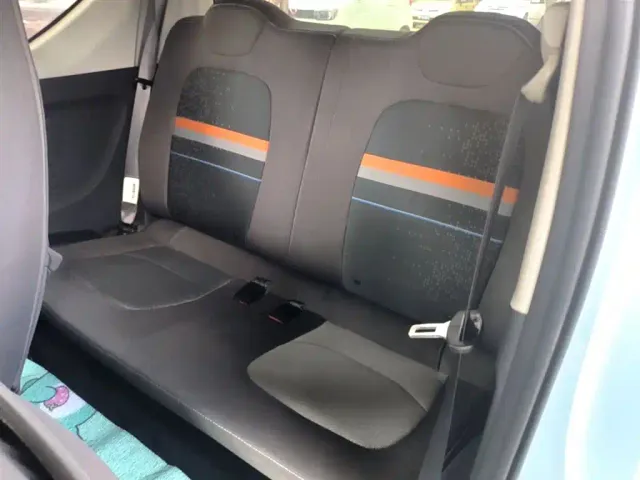 Wuling Hongguang Mini EV — Фото автомобиля 16