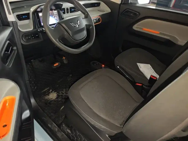 Wuling Hongguang Mini EV — Фото автомобиля 15