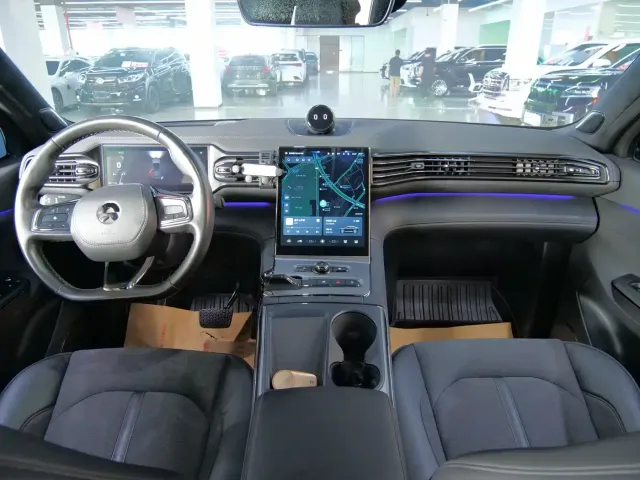 Nio EC6 — Фото автомобиля 19