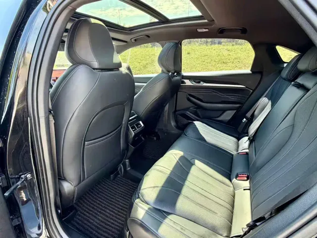 Geely Xingrui — Фото автомобиля 5