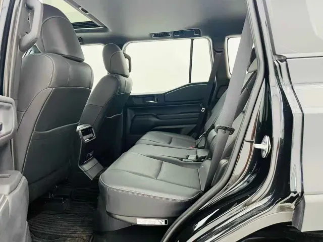 Toyota Prado — Фото автомобиля 9