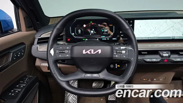 Kia EV9 — Фото автомобиля 13
