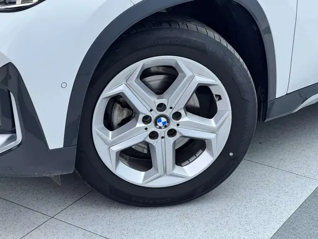 BMW X1 — Фото автомобиля 6