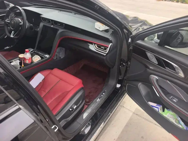 Hongqi H6 — Фото автомобиля 19