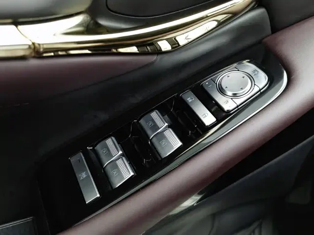 GAC Trumpchi M8 — Фото автомобиля 9