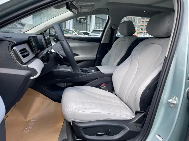 BYD Seal 06 DM-i Touring — Фото автомобиля 9
