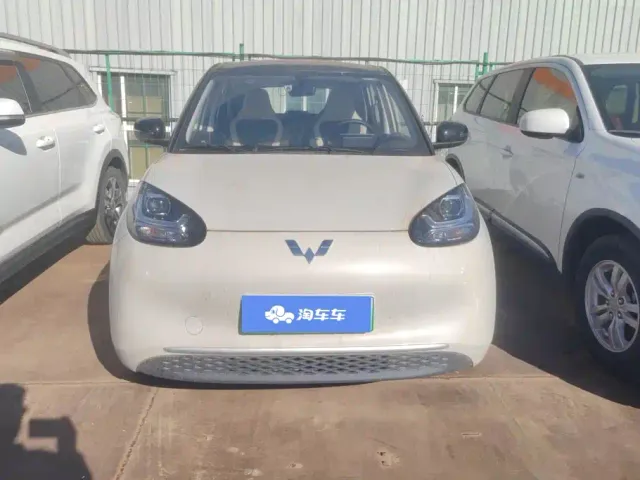 Wuling Bingo — Фото автомобиля 2